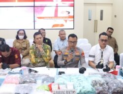 Polisi Musnahkan 1 Kg Sabu hingga Ribuan Liquid Vape Narkotika, 13 Tersangka Ditangkap