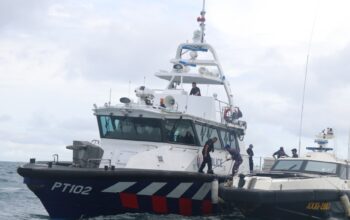 Patroli Bareng Polisi Singapura, Ditpolairud Polda Kepri Fokus Cegah TPPO hingga Penyelundupan