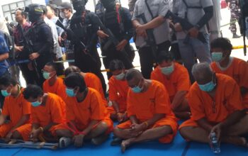 Kapal Bawa 2,6 Ton Sabu Cair dan Rokok Ilegal Digagalkan di Kepri