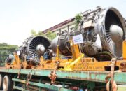 Polda Kepri Gagalkan Tiga Mesin Pesawat Bekas dari Singapura